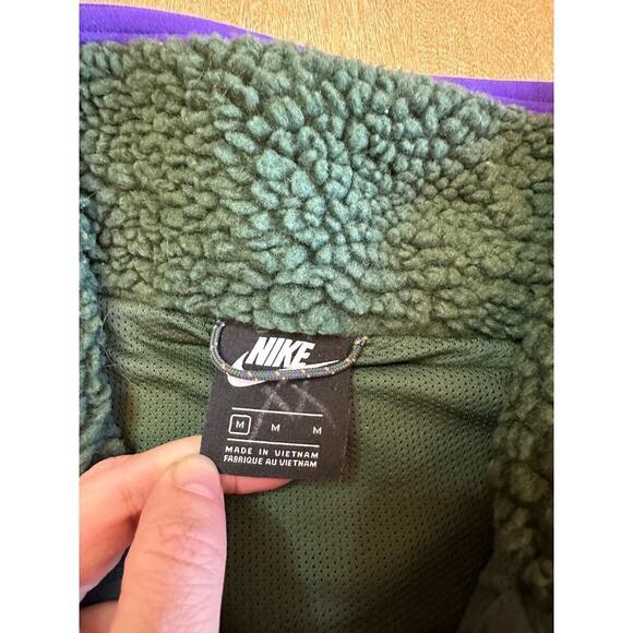 Nike Sherpa Fleece Vest - Picture 4 of 7